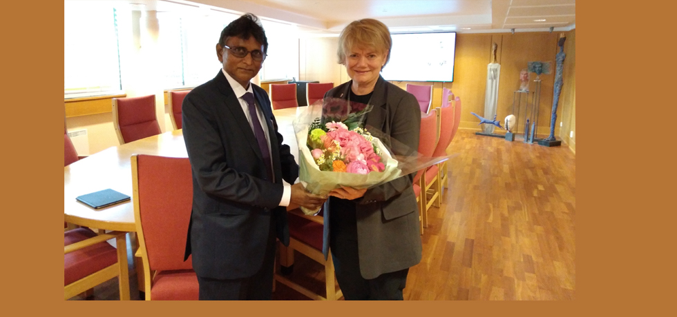 H.E. Dr. B. Bala Bhaskar, Ambassador of India called on Mrs. Ragnhild Bergheim, the Mayor of Lorenskog on 25 May, 2022.