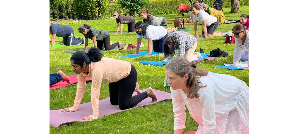 Embassy of India in Oslo celebrated the IDY 2022 on 21 June, 2022.  Here, the participants for IDY 2022