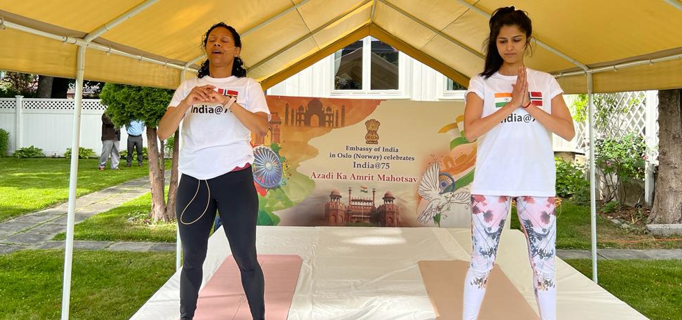 Embassy of India in Oslo celebrated the 8th International Day of Yoga (IDY) on 21 June, 2022.  Here, Ms. Jenny Vagane and Ms. Kamaldeep Banga, the Yoga experts.