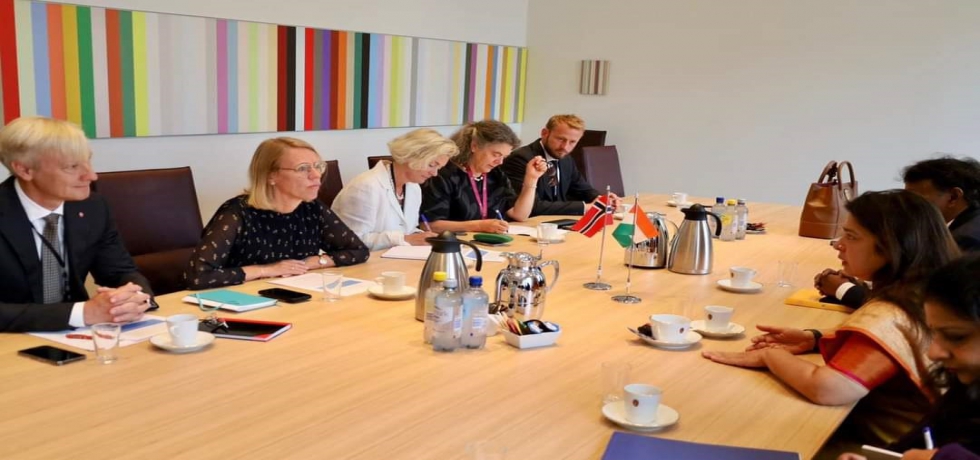  H.E. Smt. Meenakashi Lekhi, Minister of State for External Affairs & Culture and H.E. Ms. Anniken Huitfeldt, Minister of Foreign Affairs of Norway at the delegation talks in the Ministry of Foreign Affairs on 18 August, 2022.